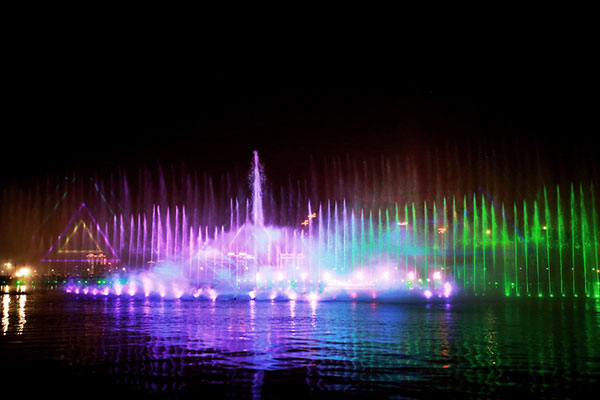 Design A Large Musical Fountain In The Landscape